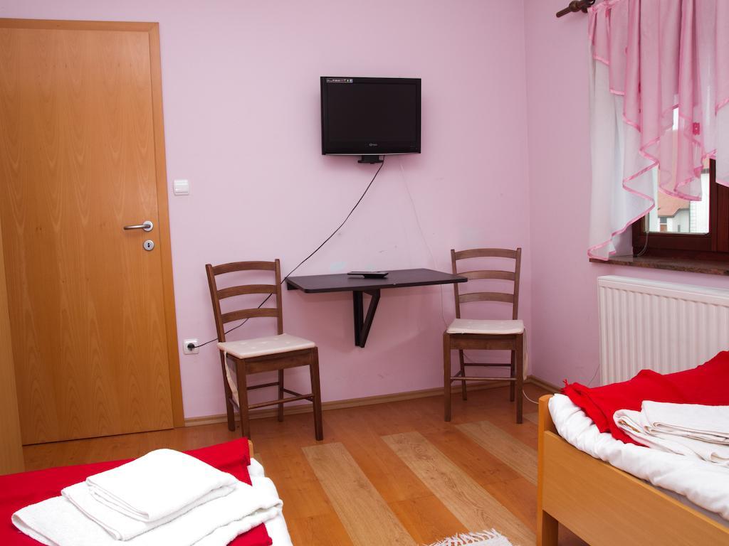 Guest House Pri Treh Lipah Ptuj Zewnętrze zdjęcie